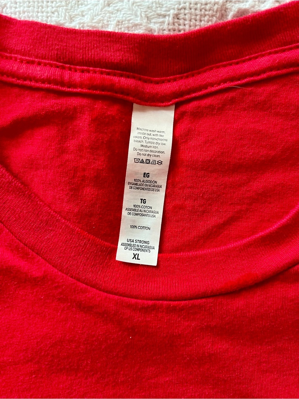Bernie For President Red Graphic Tee - Picture 3 of 5